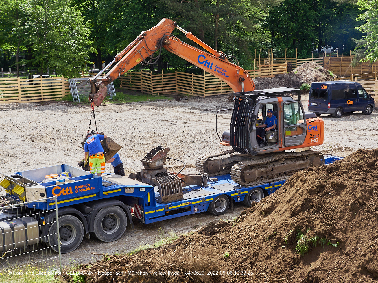 08.06.2022 - Baustelle zur Mütterberatung und Haus für Kinder